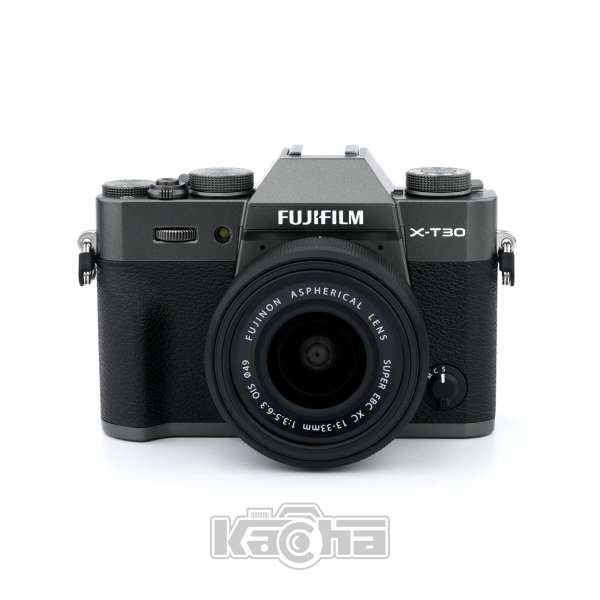 Fujifilm X-T30 III systeemcamera met 13-33mm f/3.5-6.3 OIS-lens (antracietzilver)